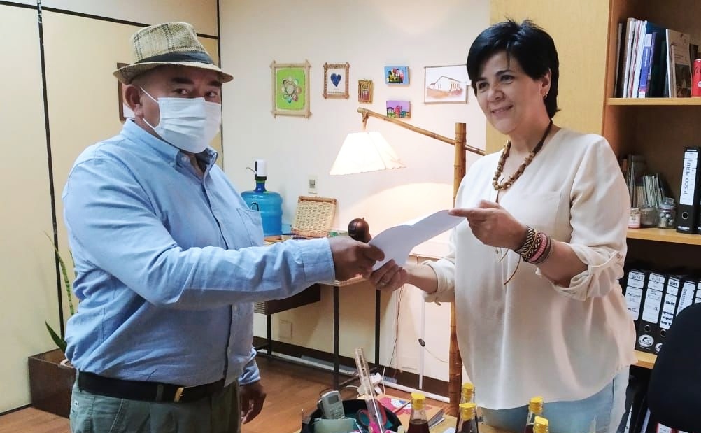 Asociación de mieleros de Arroyos y Esteros obtienen reconocimiento preliminar de denominación de origen