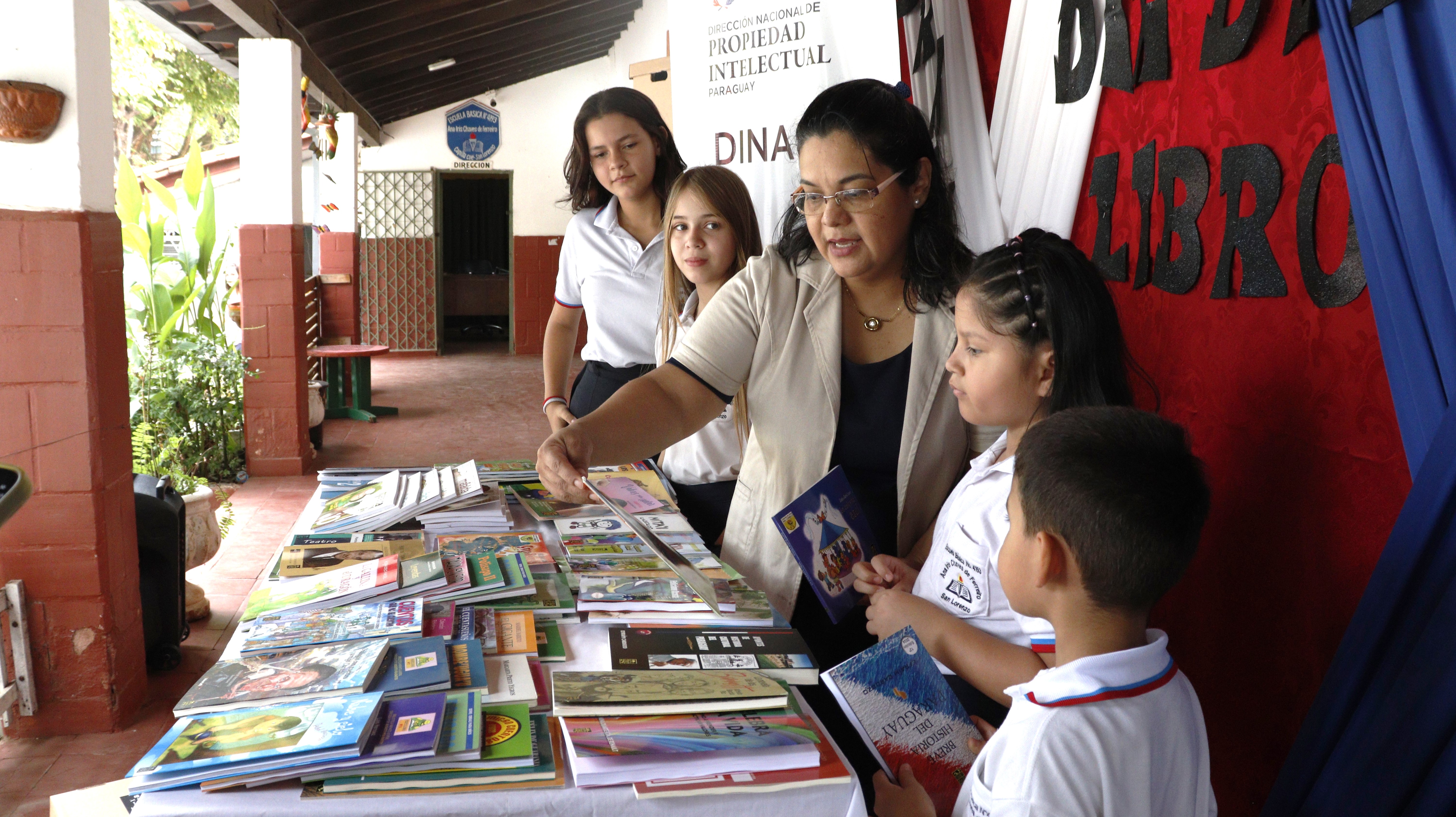 Aporte educativo de la DINAPI para fomentar la lectura y los Derechos de Autor