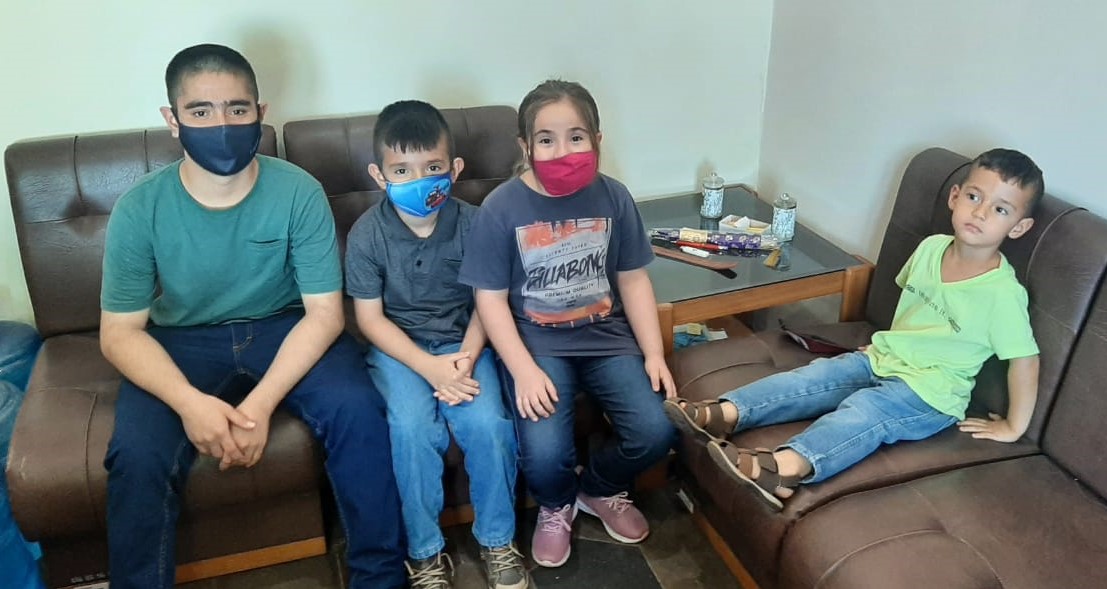 Familia de artistas inicia proceso de registro de obras en la DINAPI