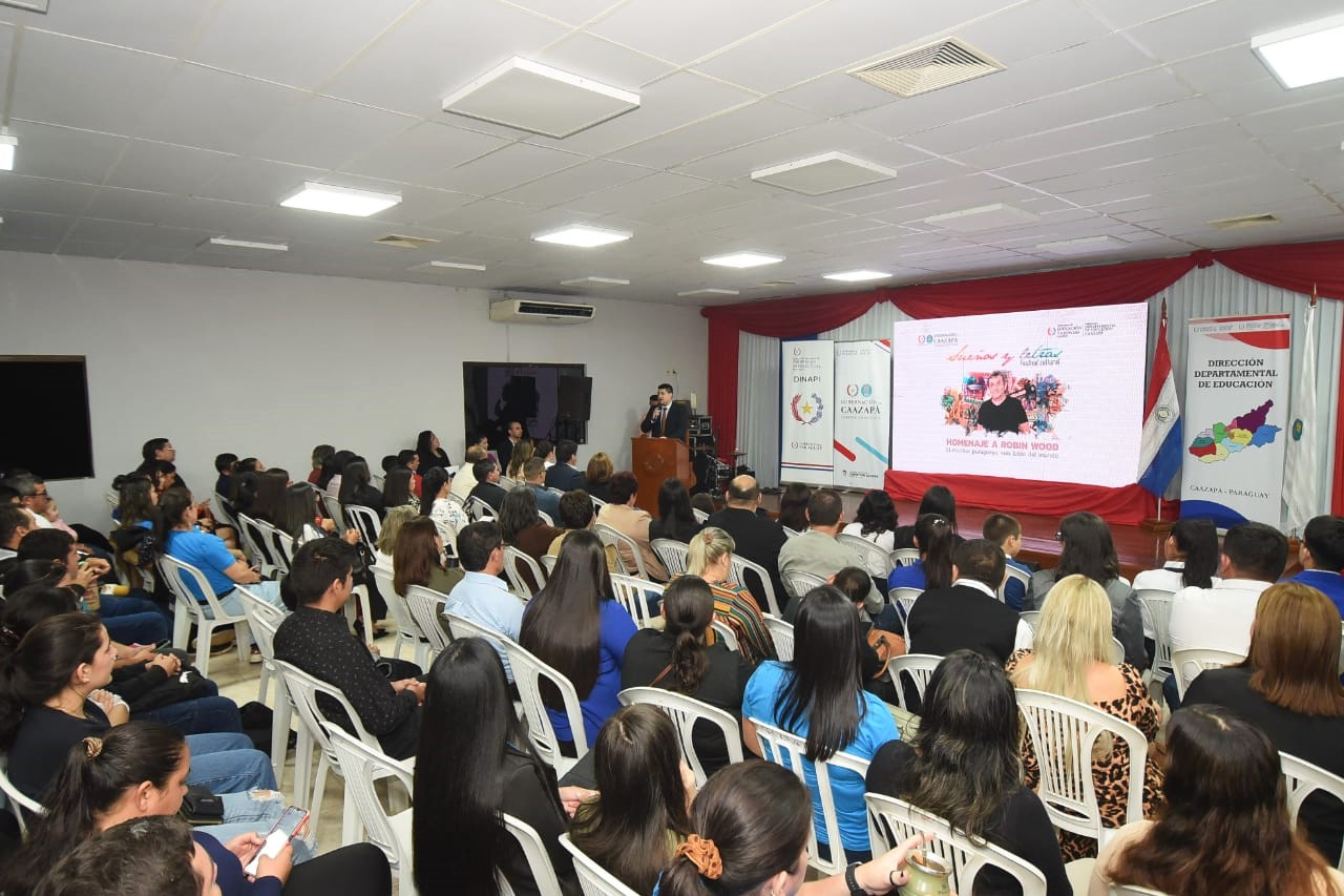 Presentación de obras del proyecto caazapeño “Mi Primer Libro”.