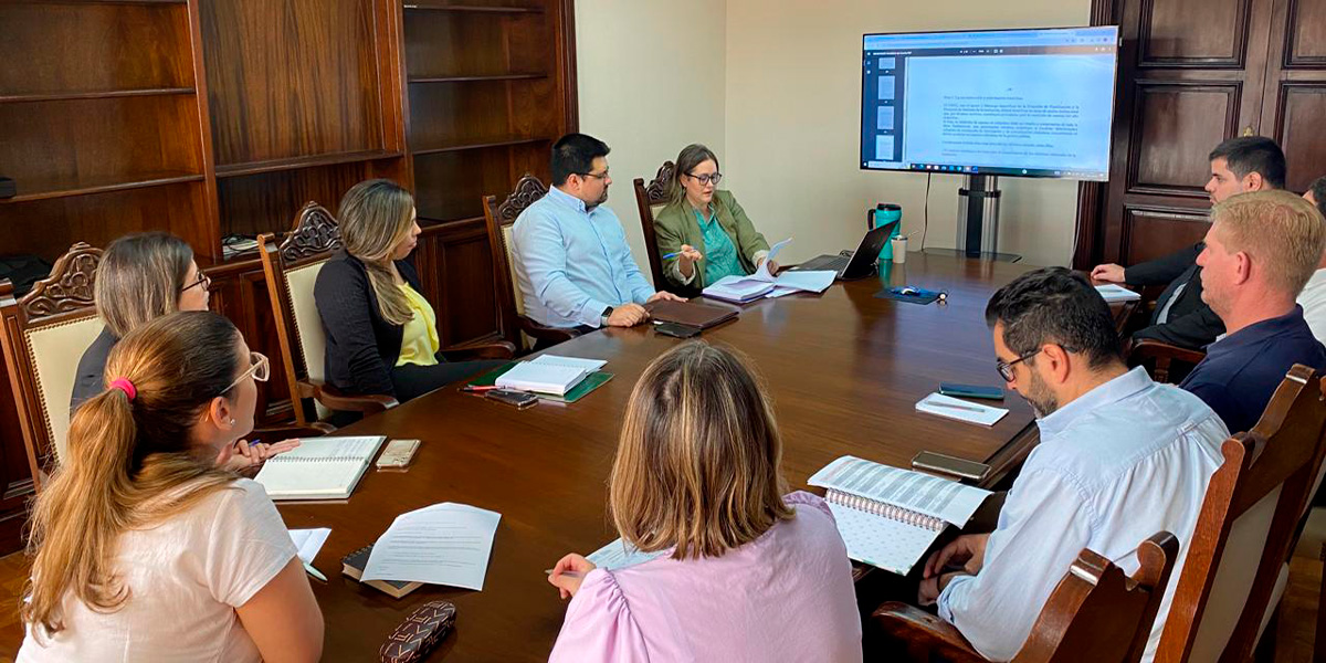 DINAPI promueve iniciativas de transparencia, rendición de cuentas y participación ciudadana para el 2024