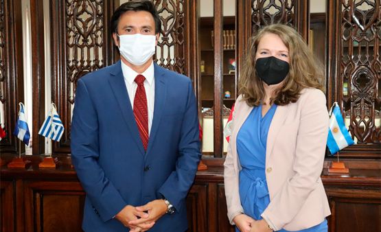 Visita de representantes de la Embajada de Estados Unidos