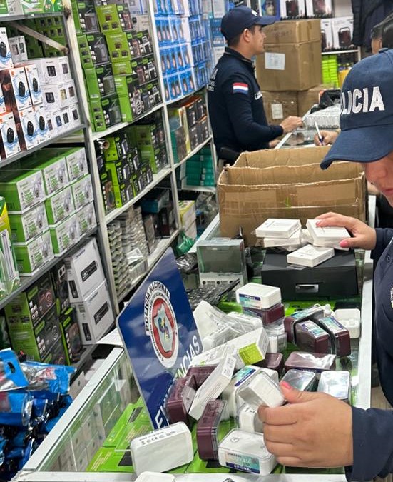 Operativo en zona del Mercado 4 permitió la requisa de parlantes y electrónicos presumiblemente falsificados