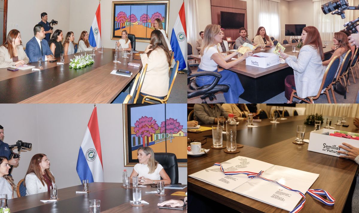 Entrega de certificados de Registro de Derecho de Autor a la colección infantil “Voces de Nuestra Tierra”